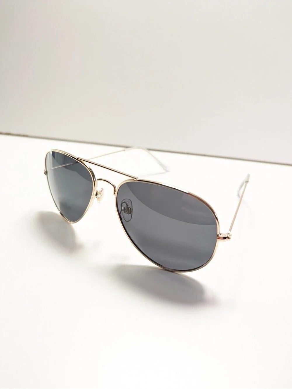Foster Grant SR0422 FG MP 20 12 710 MCV Aviator Sunglasses